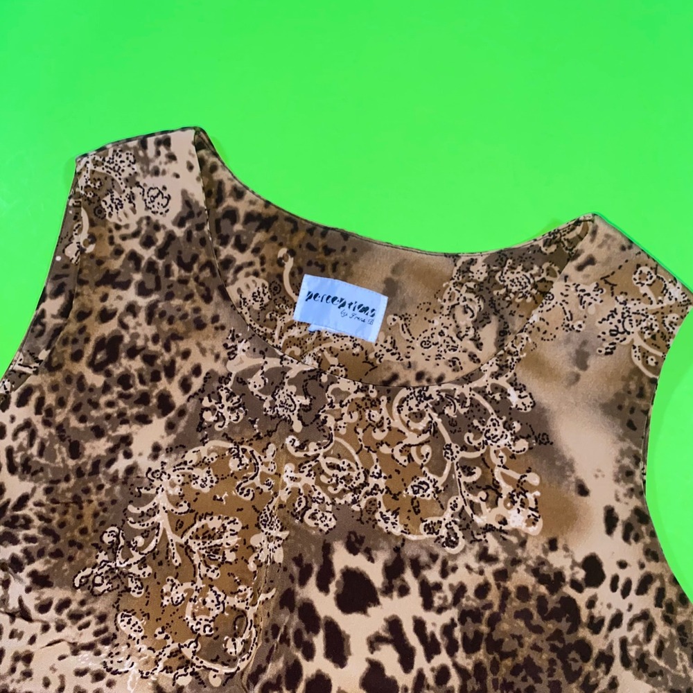 Perceptions by Irene B Women Leopard Filigree Sleeveless Shell Top Brown Tan 20"